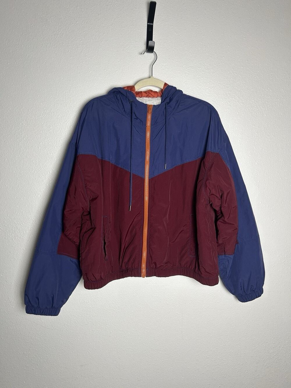 American Eagle Outfitters Color Block Fuzzy Lined Windbreaker Size XL